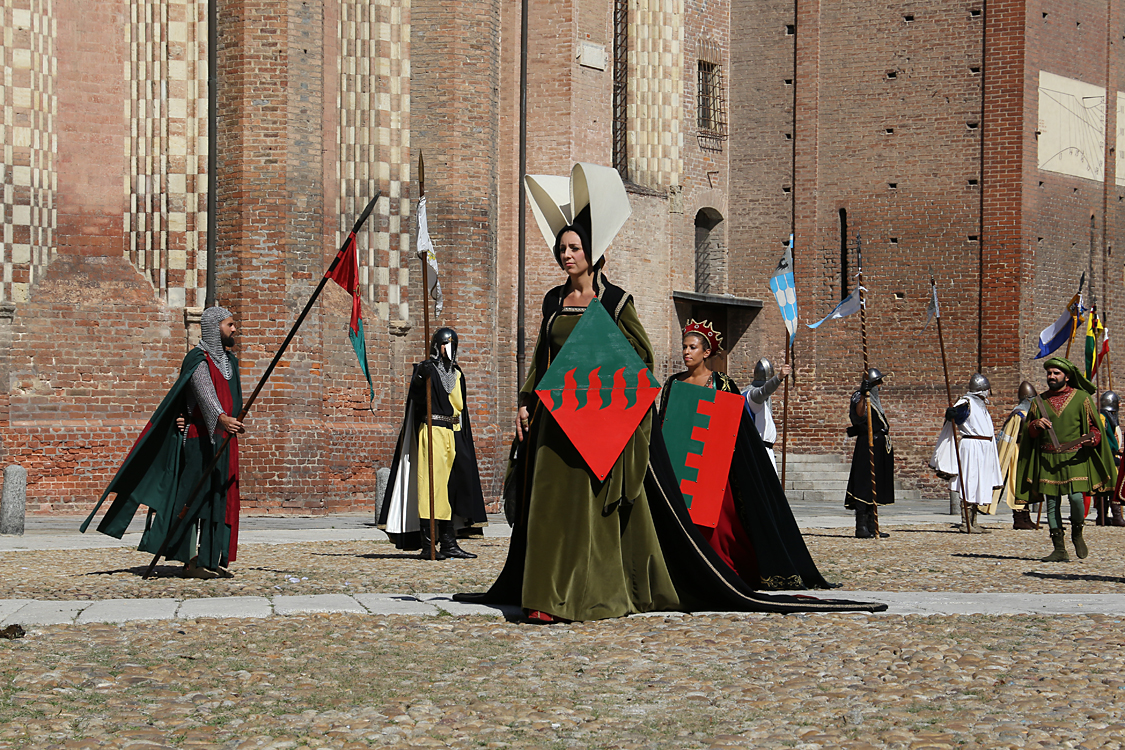 -271- RIONE SAN MARTINO SAN ROCCO.jpg